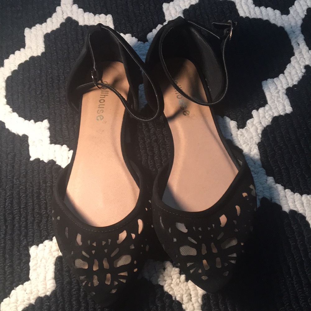 Black flats